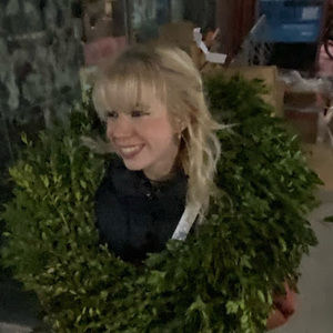 Meet your Posher, Leah